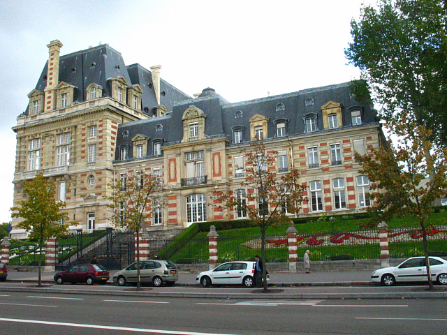 Versailles  L'agence des 3 Communes à Viroflay, Chaville et Vélizy