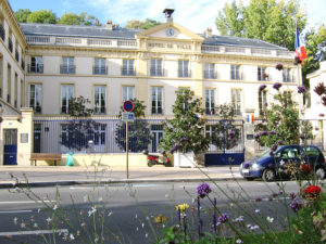 Sèvres Mairie Bis
